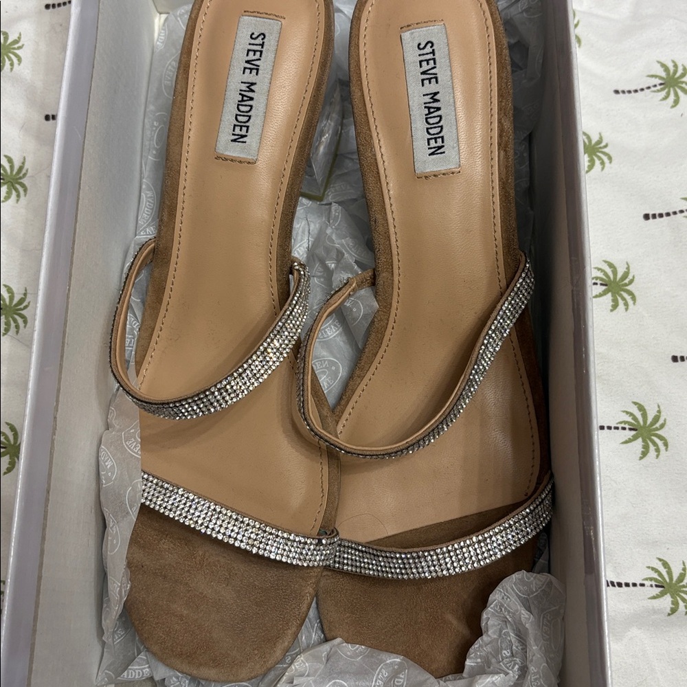 Steve Madden Beige Sandals with Rhinestone Accents